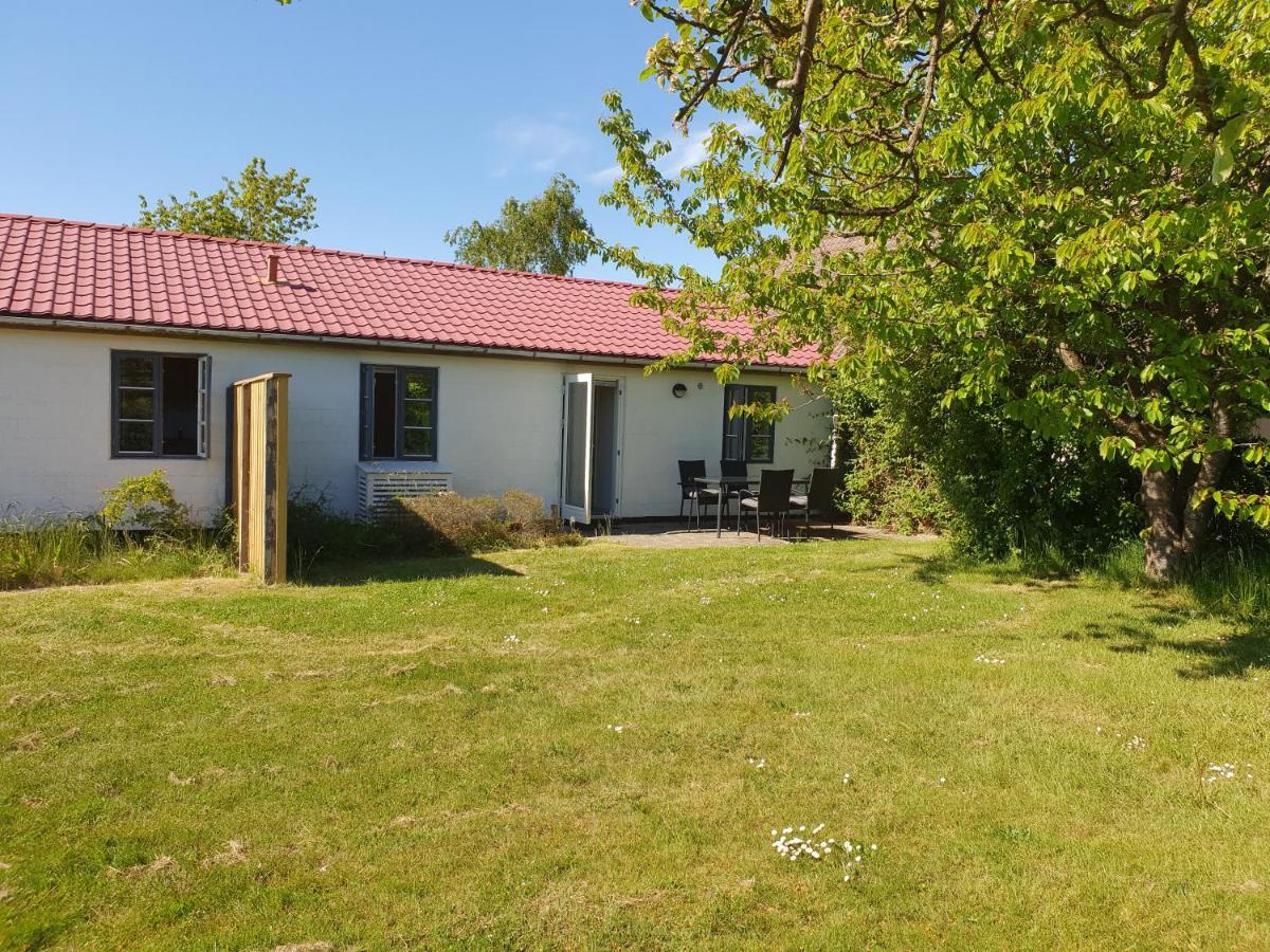 Feriestedet Skovly Klemensker Exterior foto